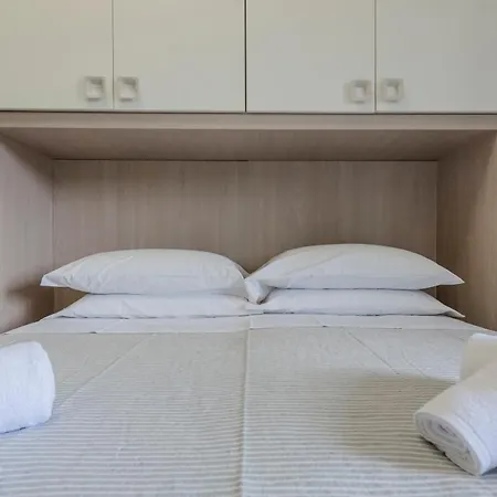 Residenza Eres Eur Apartment Rome Exterior photo